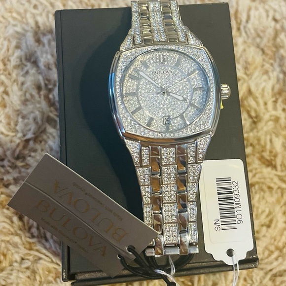 Bulova Men’s Watch - Picture 2 of 4